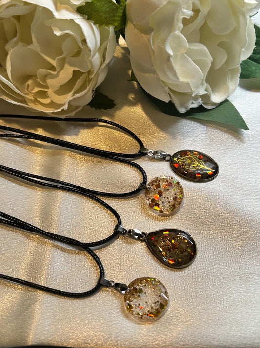 Resin pendant Autumn and Sparkle collection