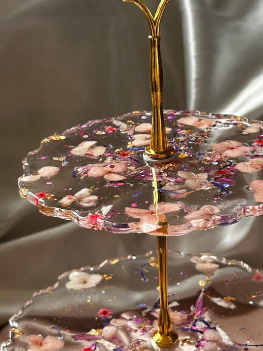 Resin Flower Cake Stand: Three-Tier Handmade Display with Gold Leaf