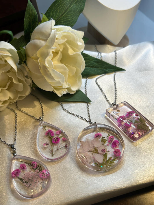 Resin real flowers Pendant