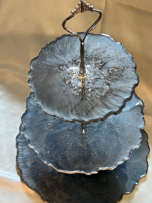 Resin 3-Tier Cake Stand: Decorative Dessert Display